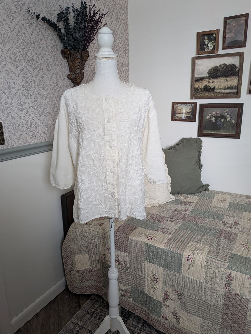 Handmade White-on-White Embroidered Mexican Artisan Cotton Blouse | Floral Boho